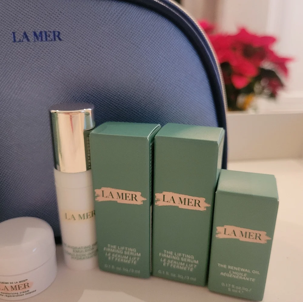 La Mer Skincare - Travel Size - Picture 2 of 4
